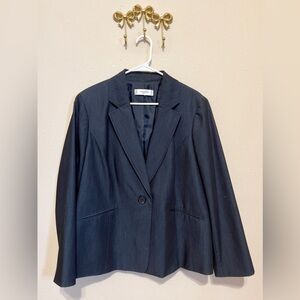 Jones Studio Blue Classic Blazer. Size 18 based on measurements.